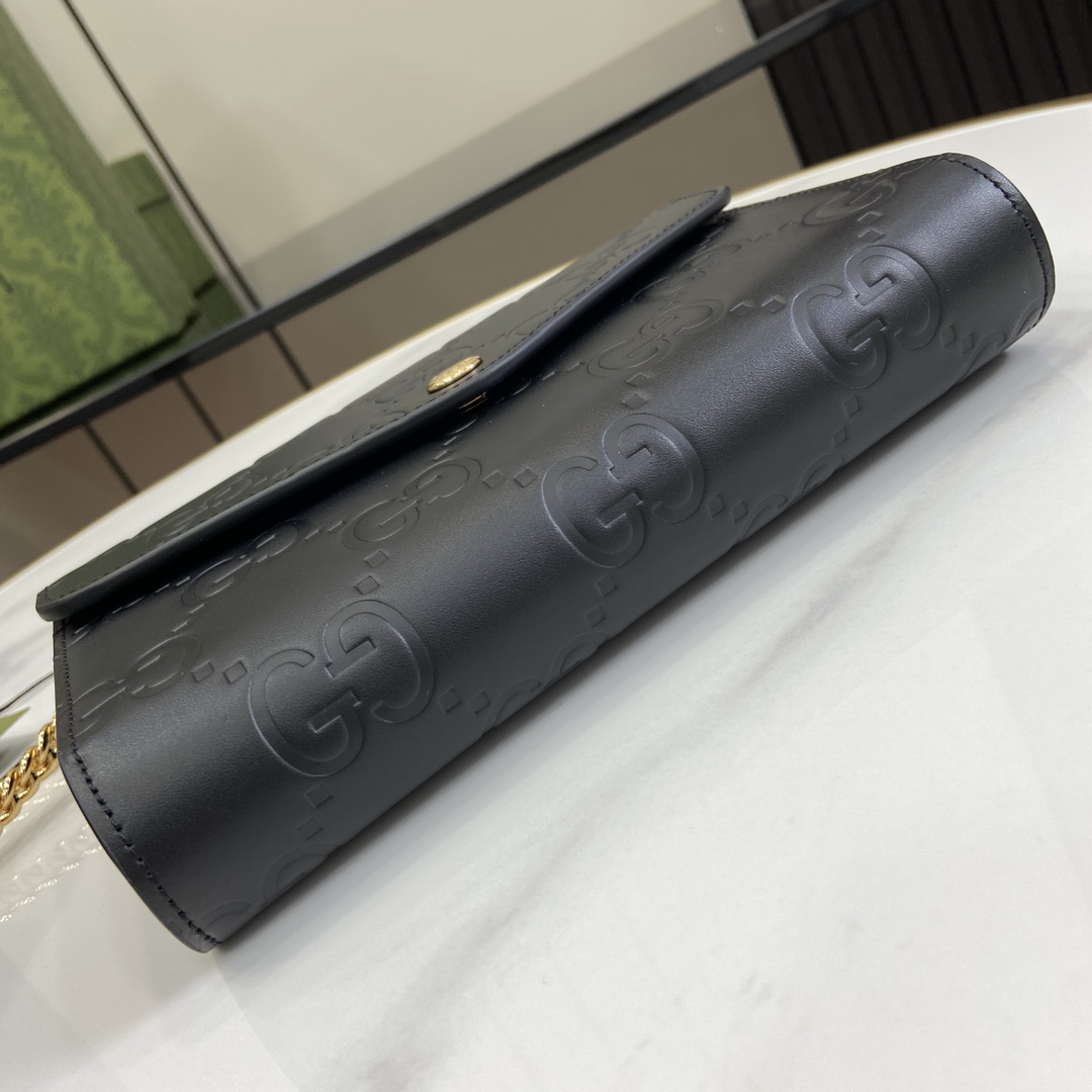 Gucci GG Chain Wallet - DopestKickz