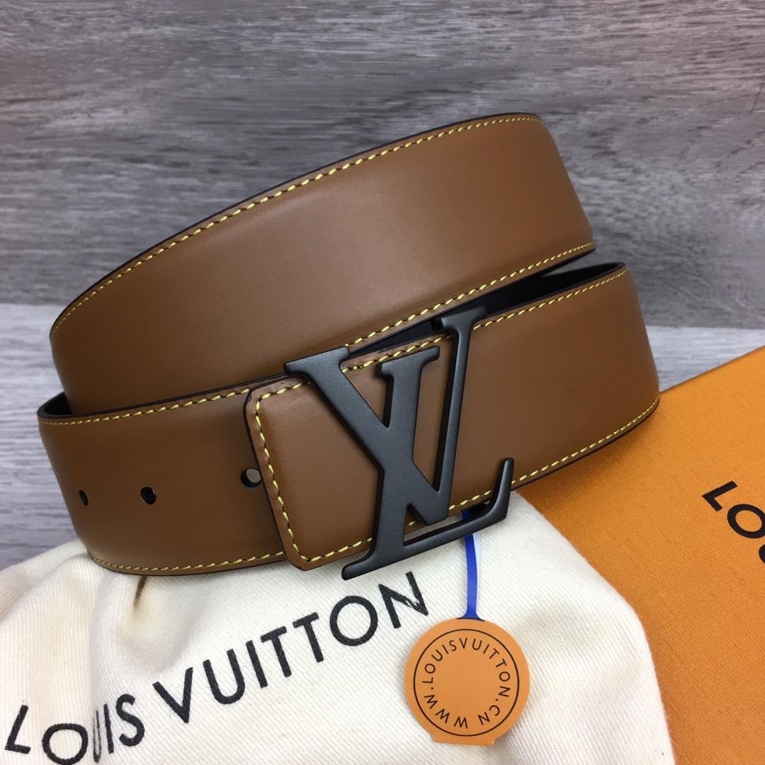 Louis Vuitton 40mm Reversible Belt    - DopestKickz
