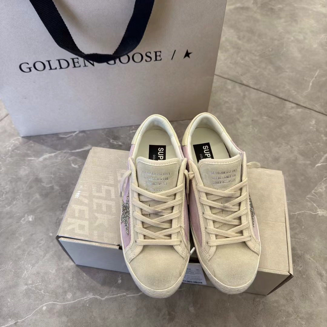 Golden Goose Sneakers - DopestKickz