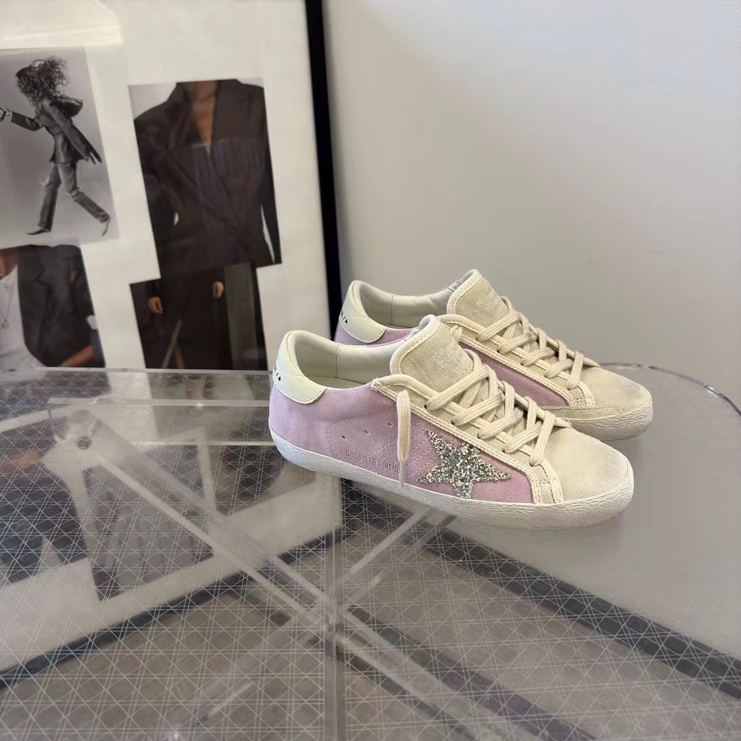 Golden Goose Sneakers - DopestKickz