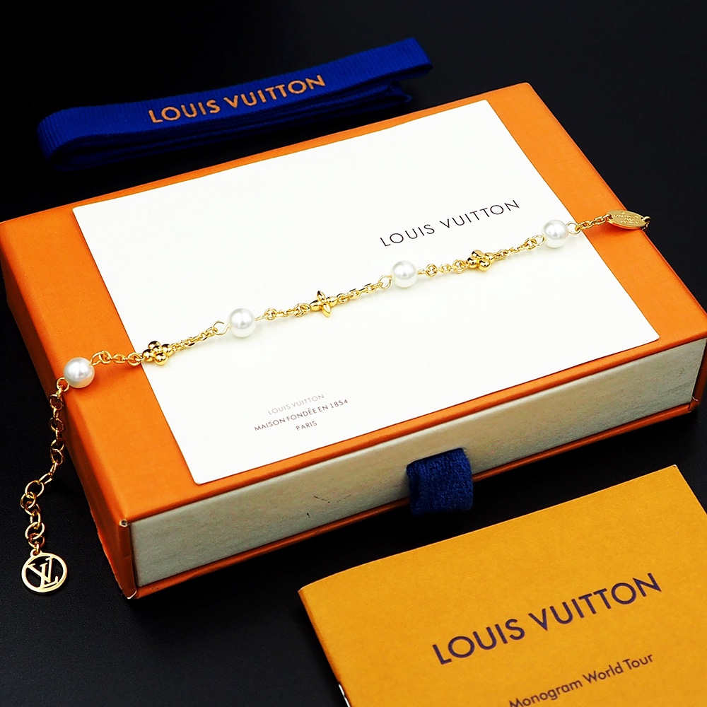 Louis Vuitton Louisa Bracelet  M1429A - DopestKickz
