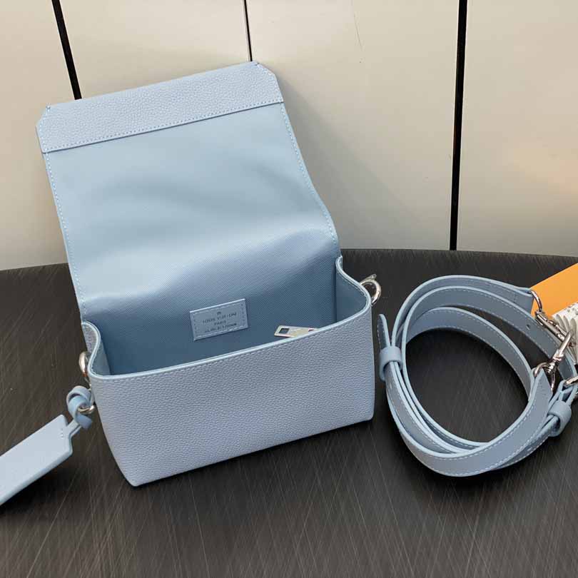 Louis Vuitton Fastline Wearable Wallet   M82804 - DopestKickz