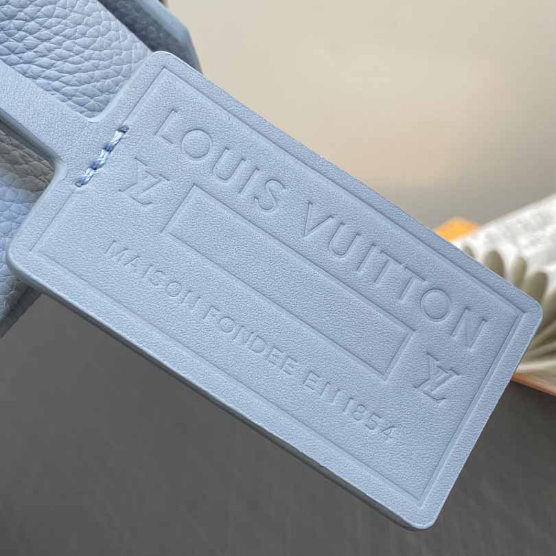 Louis Vuitton Fastline Wearable Wallet   M82804 - DopestKickz