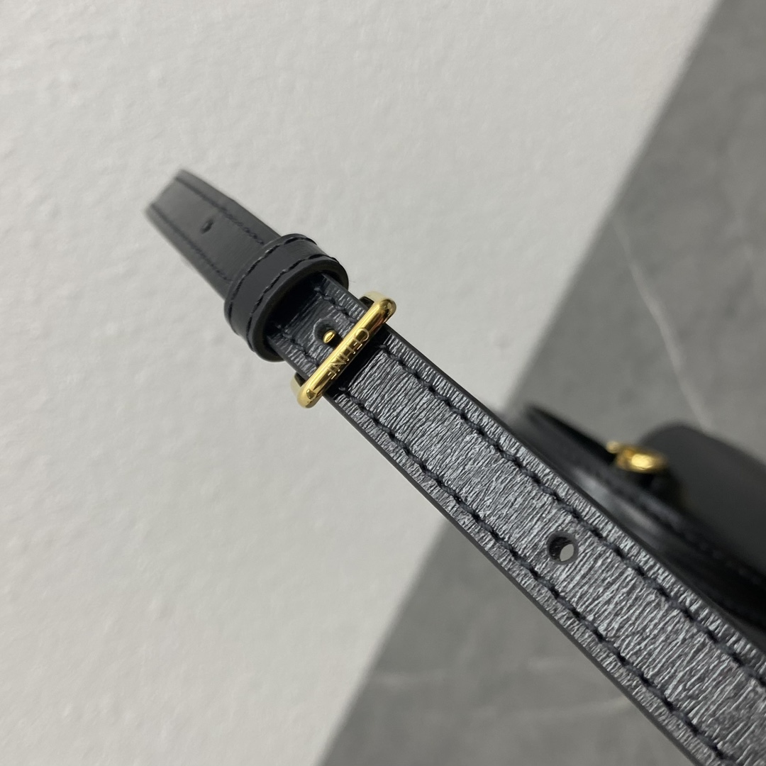 Celine Mini Besace Clea In Shiny Calfskin - DopestKickz