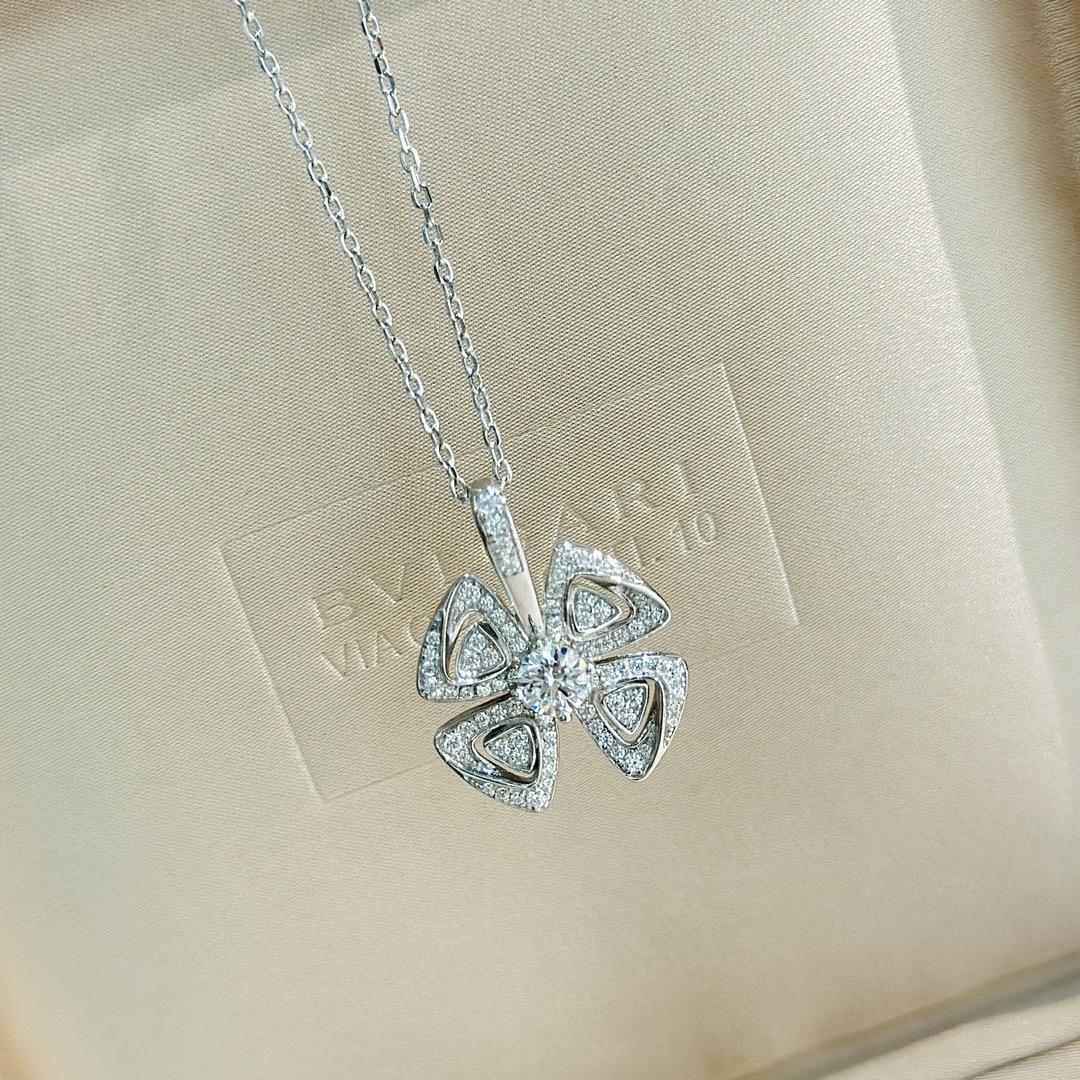 Bvlgari Fiorever Necklace - DopestKickz