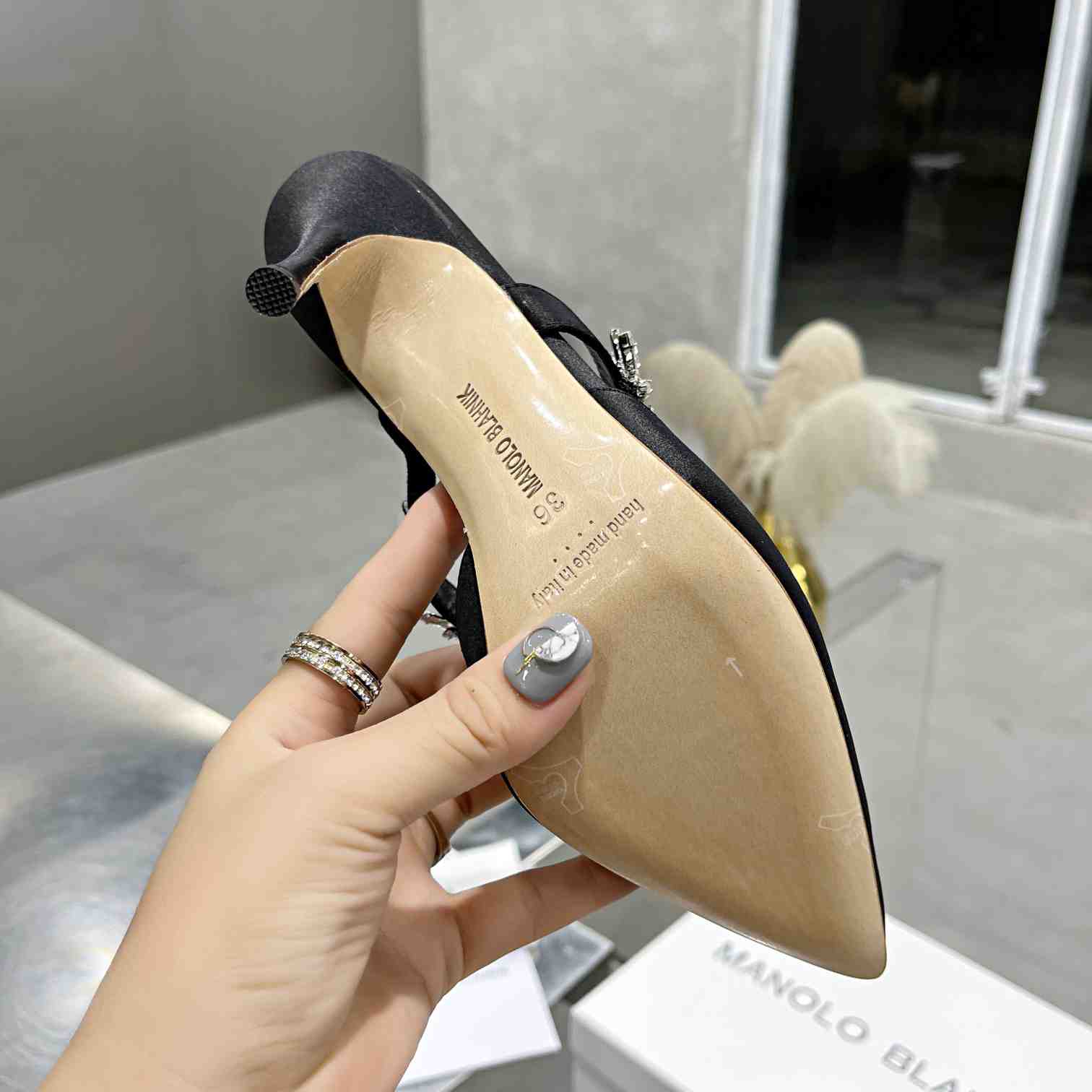 Manolo Blahnik Lurum Crystal-embellished Mules - DopestKickz