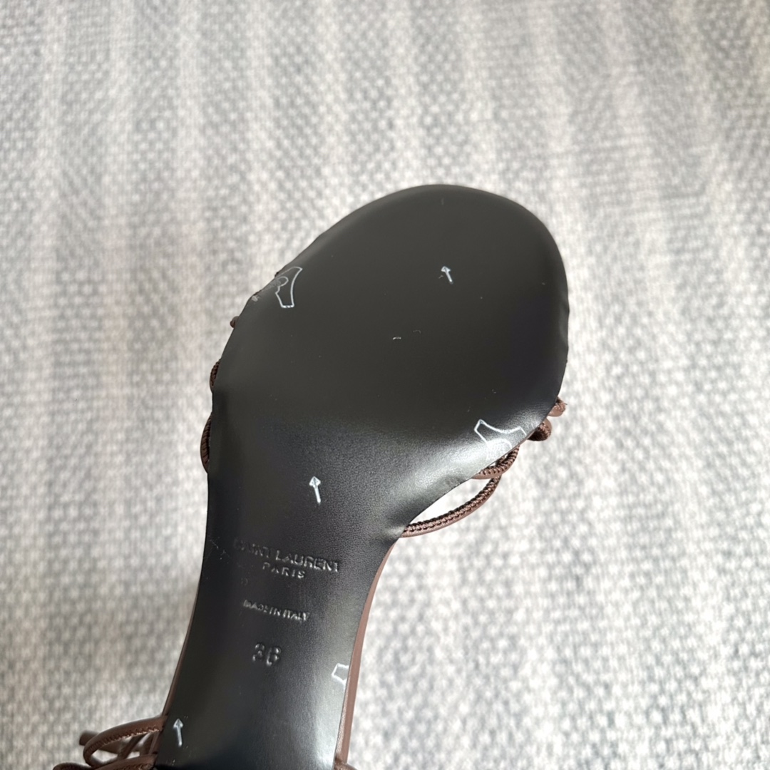 Saint Laurent Babylone Sandals In Smooth Leather - DopestKickz