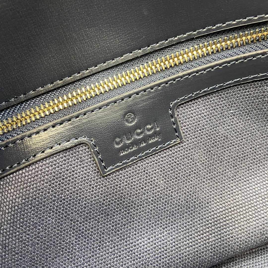 Gucci Luce Small Shoulder Bag - DopestKickz