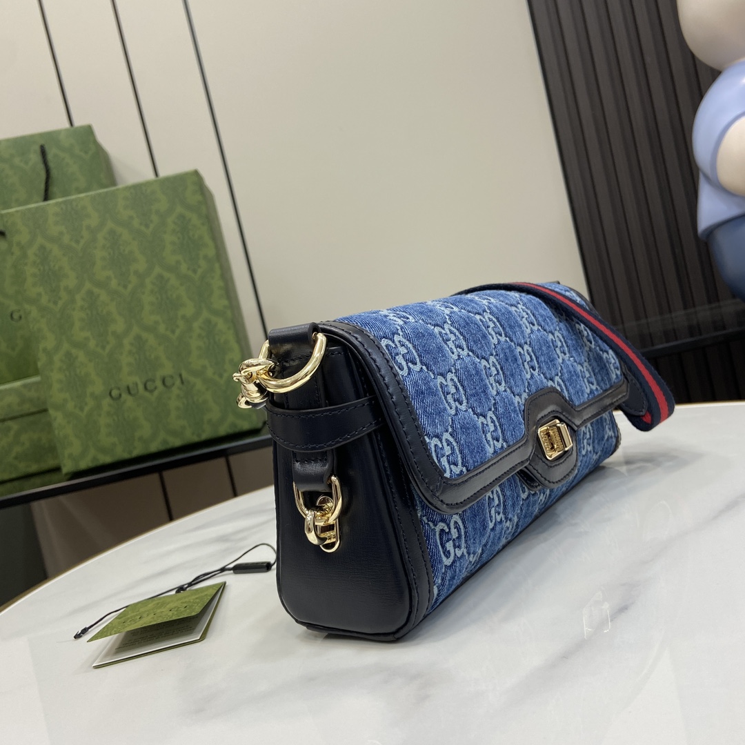Gucci Luce Small Shoulder Bag - DopestKickz