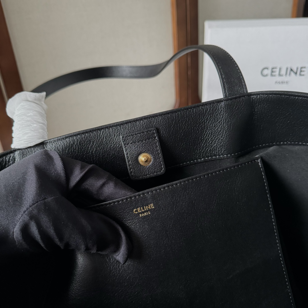 Celine Medium Cabas Anais Cuir Triomphe In Grained Calfskin - DopestKickz