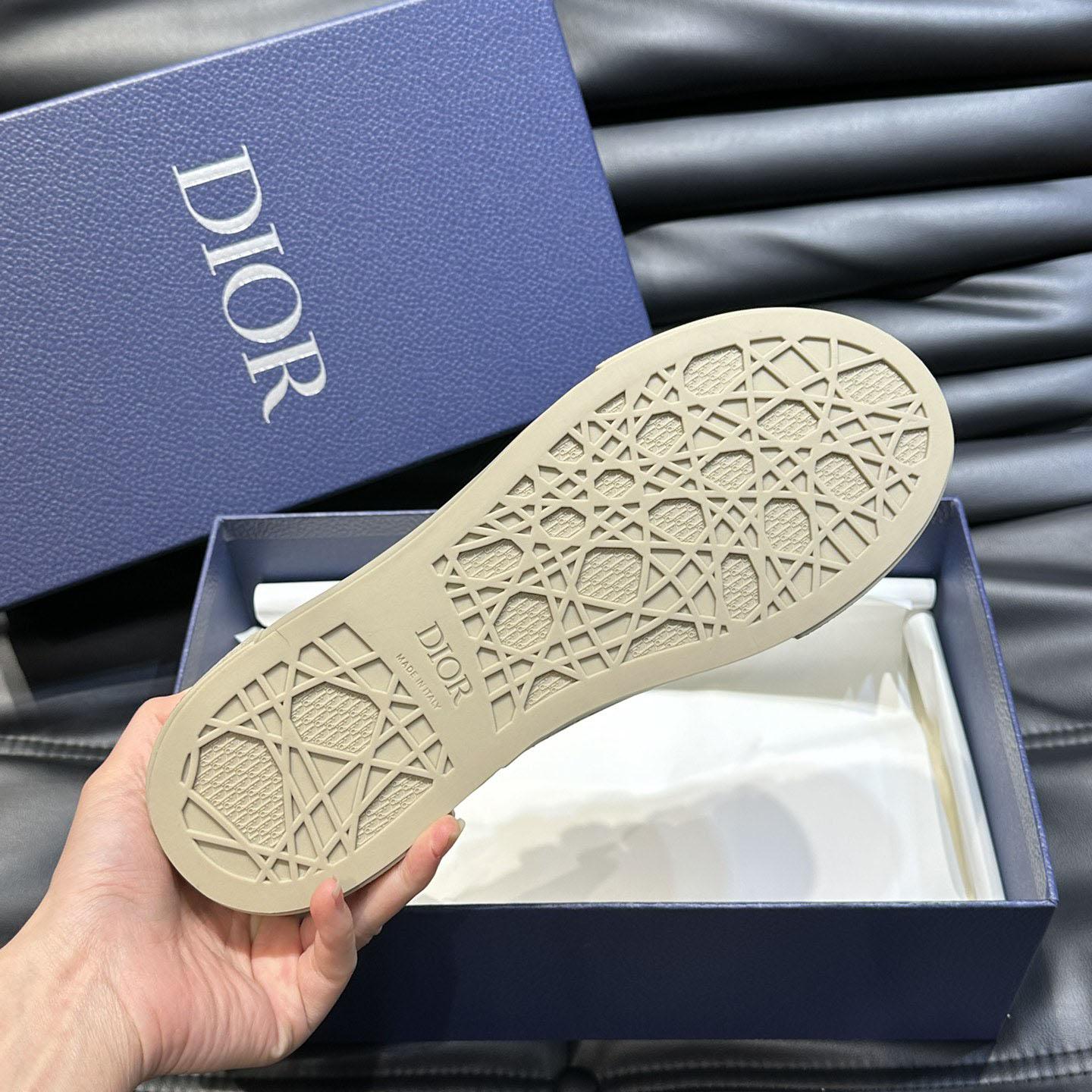 Dior B33 Sneaker  - DopestKickz