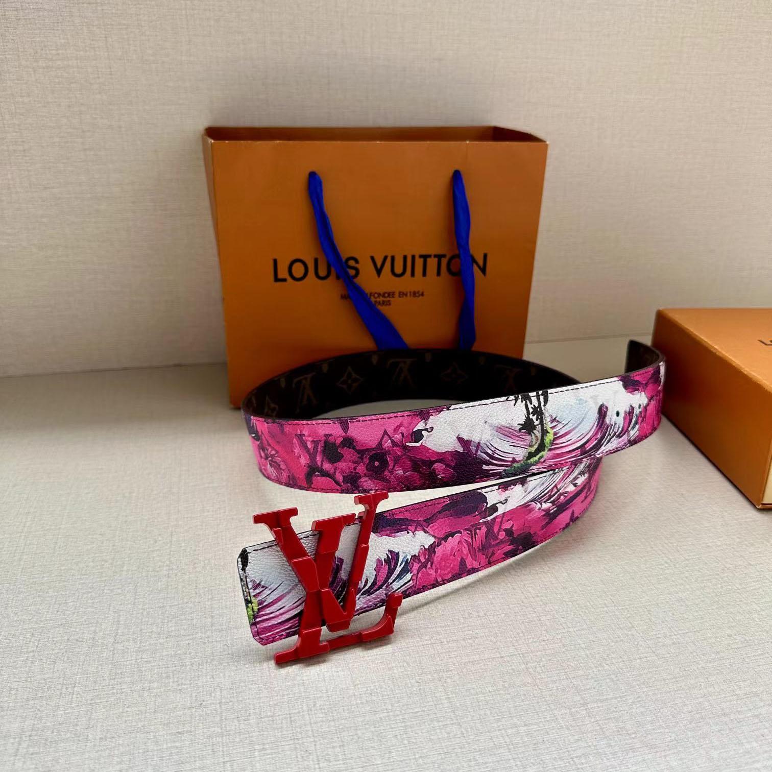 Louis Vuitton LV Tag 40mm Reversible Belt - DopestKickz