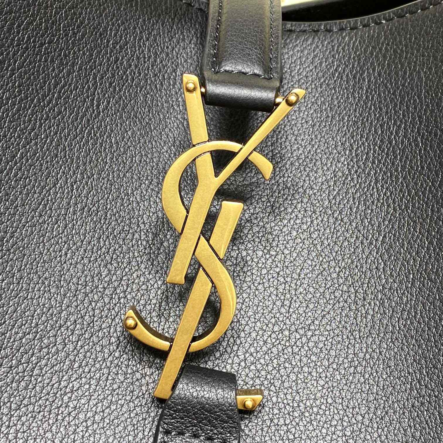 Saint Laurent Le 5 À 7 Supple Large In Smooth Leather - DopestKickz