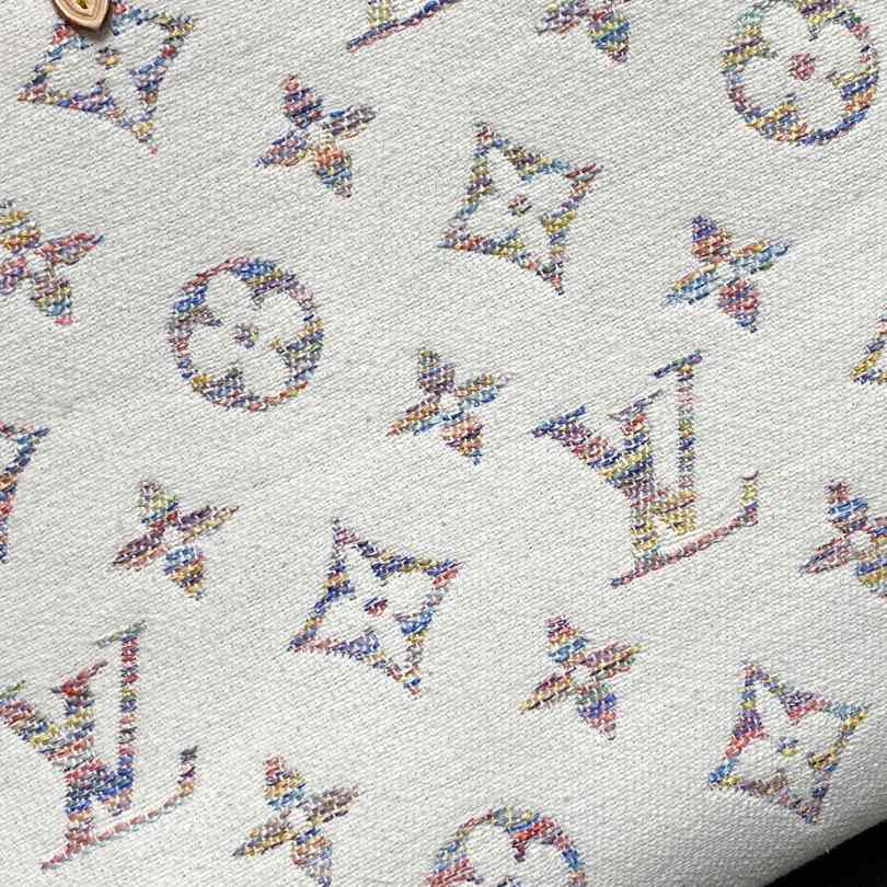 Louis Vuitton CarryAll PM   M24707 - DopestKickz