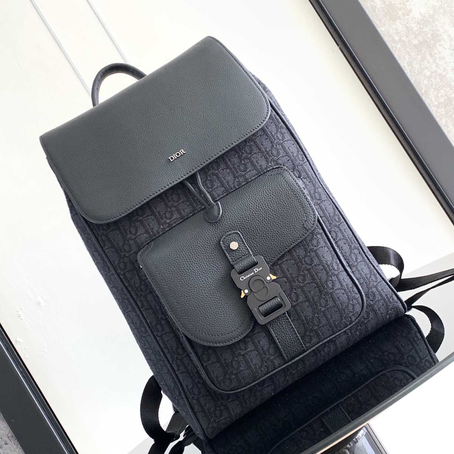 Dior Saddle Backpack  - DopestKickz