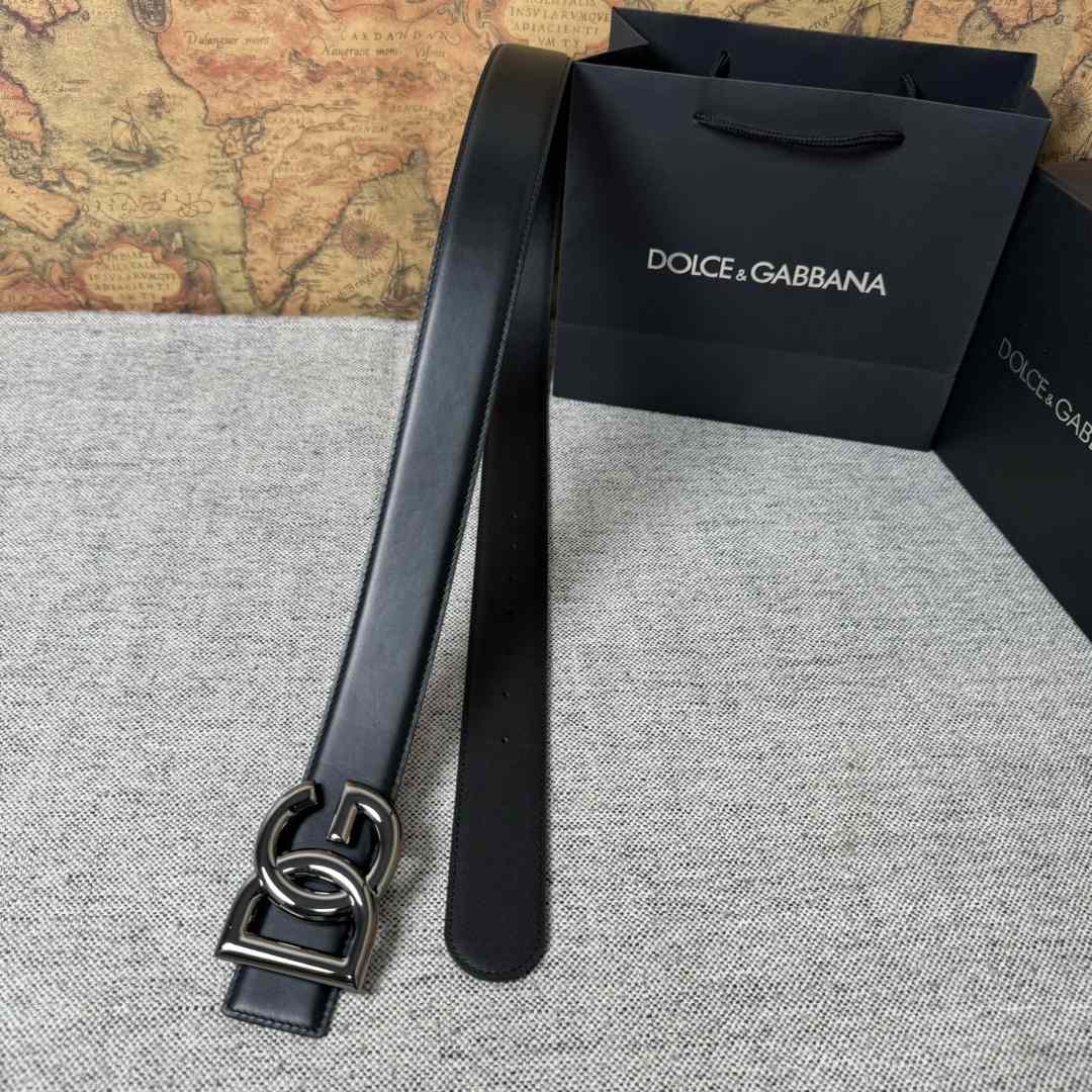 Dolce & Gabbana DG Logo-buckle Leather Belt   40mm - DopestKickz