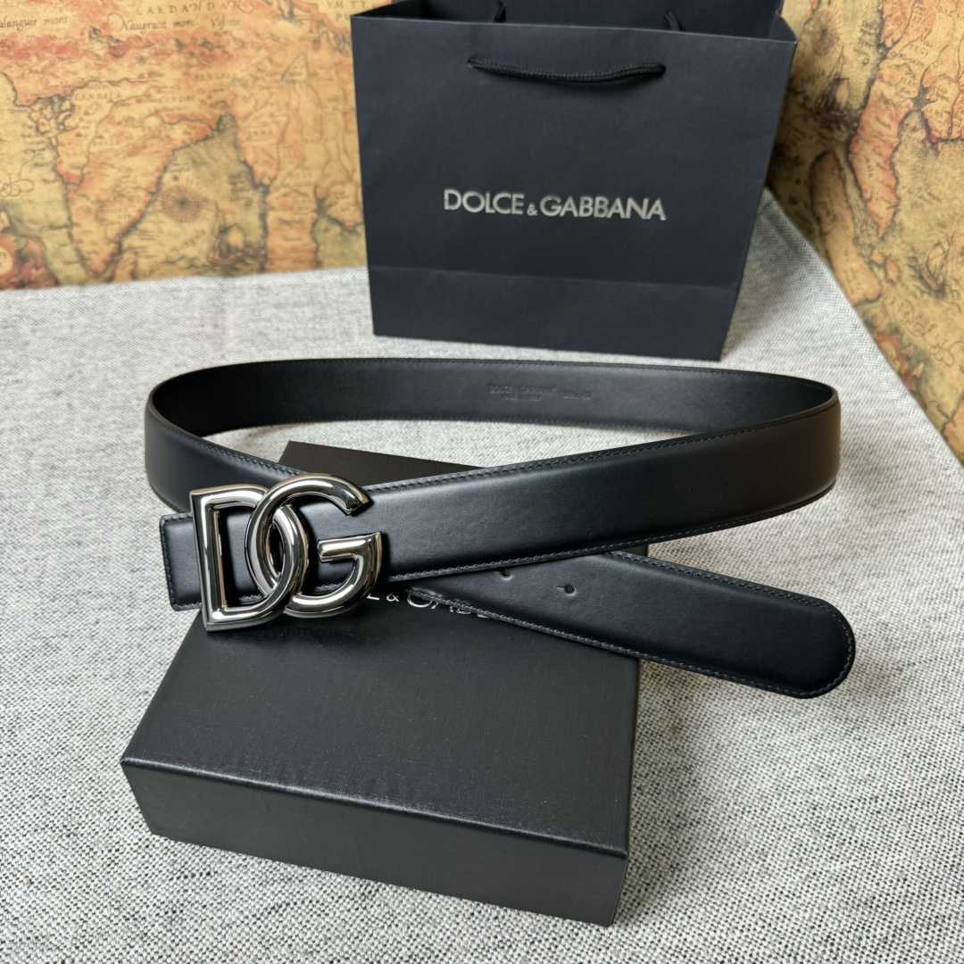 Dolce & Gabbana DG Logo-buckle Leather Belt   40mm - DopestKickz