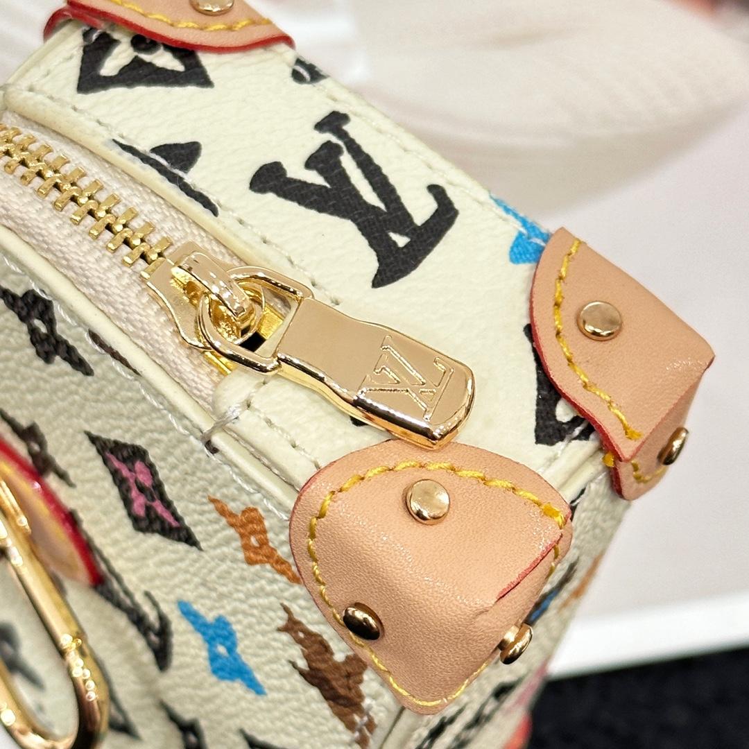 Louis Vuitton Monogram Craggy Trunk Key Holder and Bag Charm    - DopestKickz