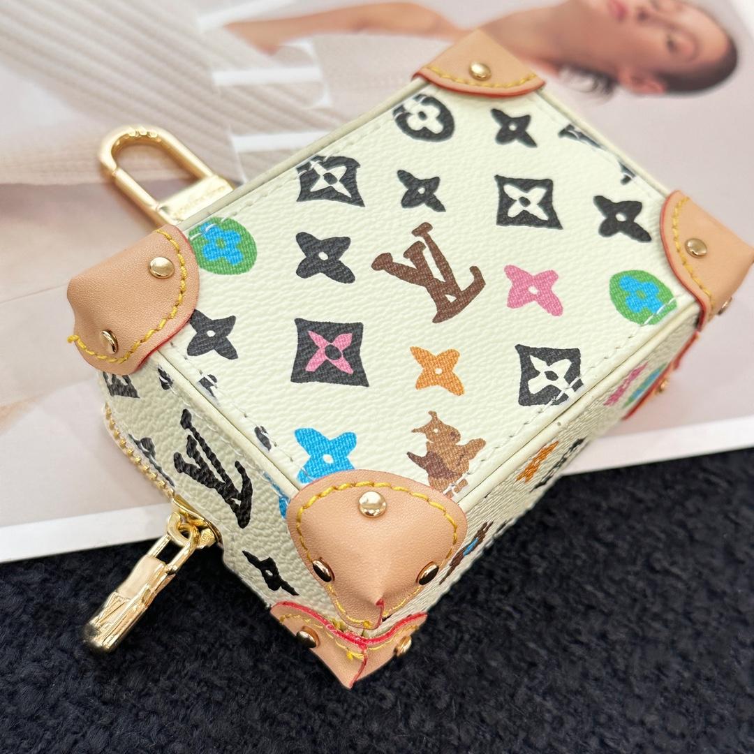 Louis Vuitton Monogram Craggy Trunk Key Holder and Bag Charm    - DopestKickz