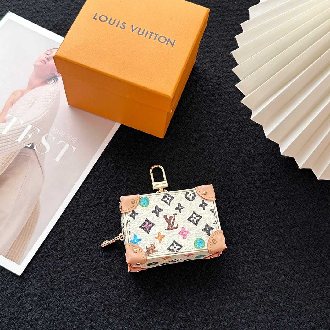 Louis Vuitton Monogram Craggy Trunk Key Holder and Bag Charm    - DopestKickz