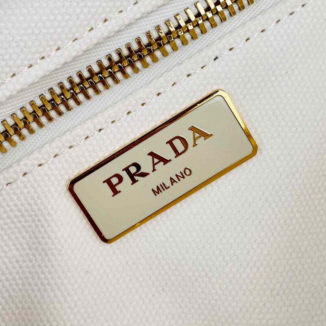 Prada Medium Wicker And Linen Blend Tote Bag (26-18-11.5cm) - DopestKickz