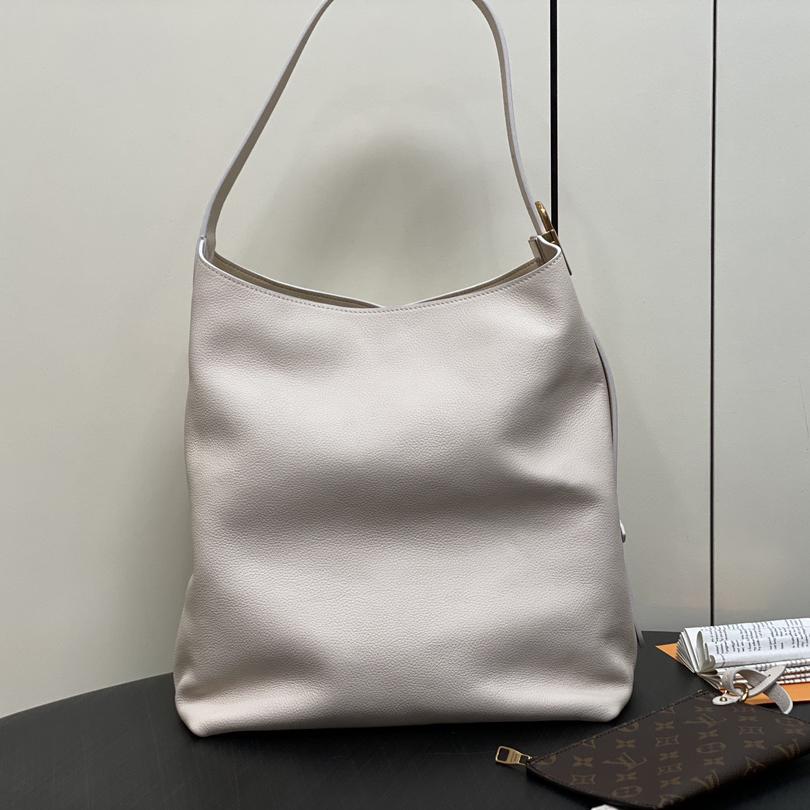 Louis Vuitton Low Key Hobo MM   M25022 - DopestKickz