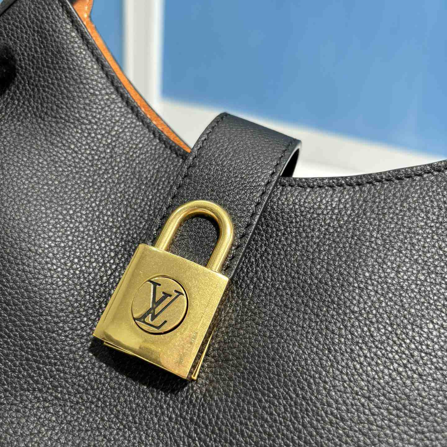Louis Vuitton Low Key Shoulder Bag   M24611 - DopestKickz