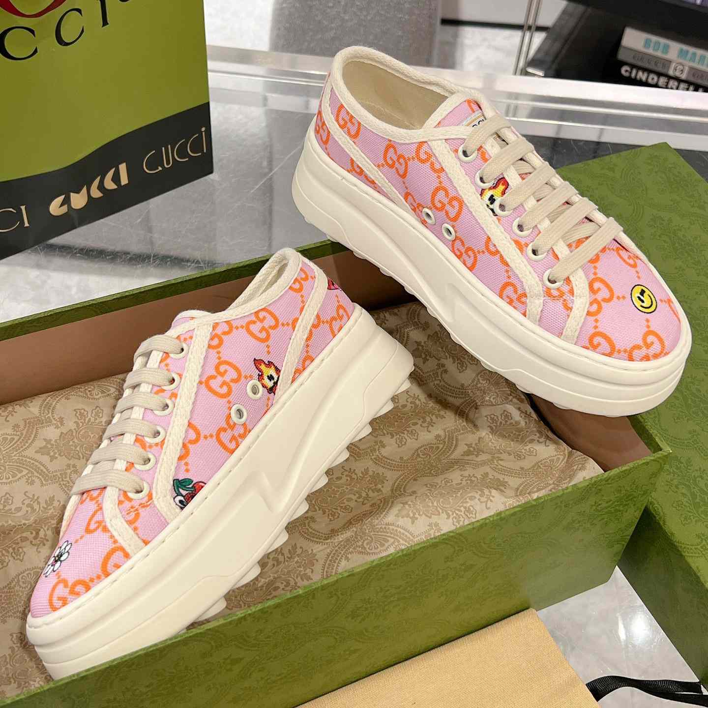 Gucci Women's GG Sneaker - DopestKickz