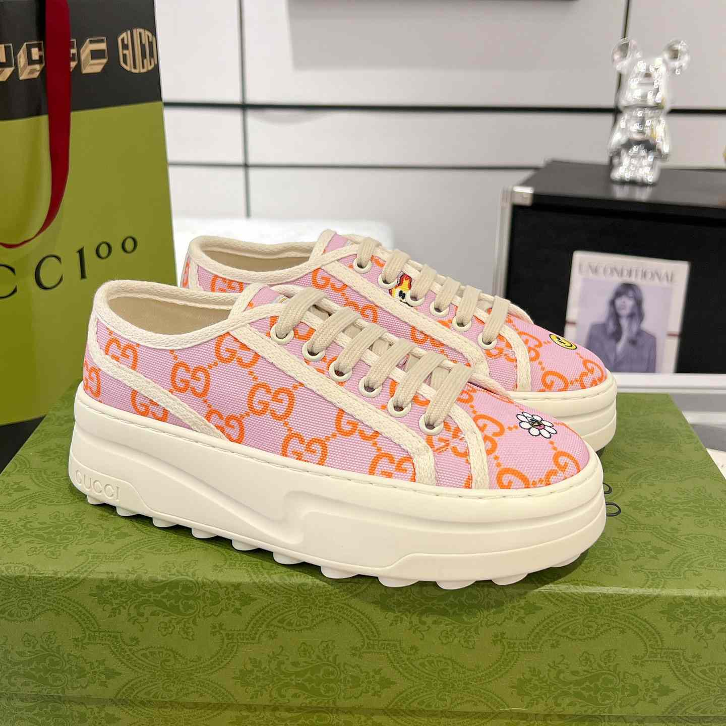 Gucci Women's GG Sneaker - DopestKickz