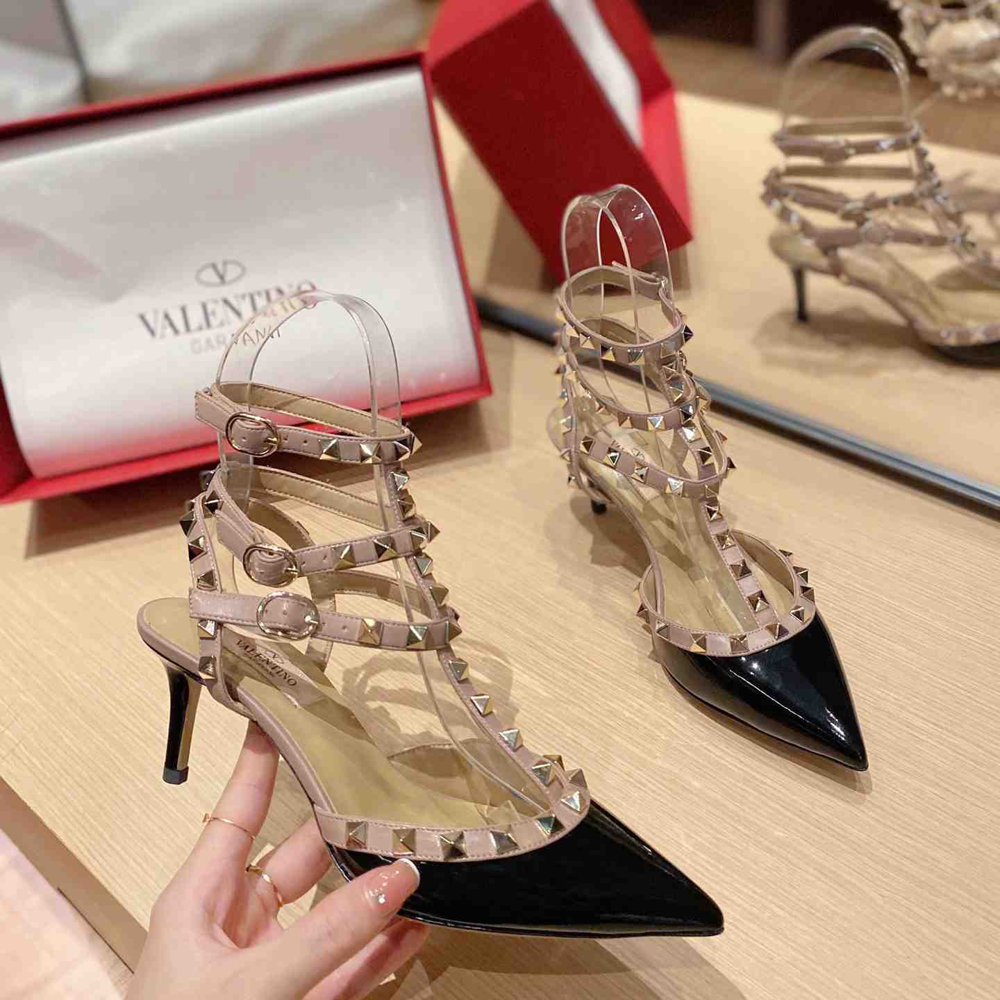 Valenti Garavani Rockstud 65mm Caged Pumps - DopestKickz