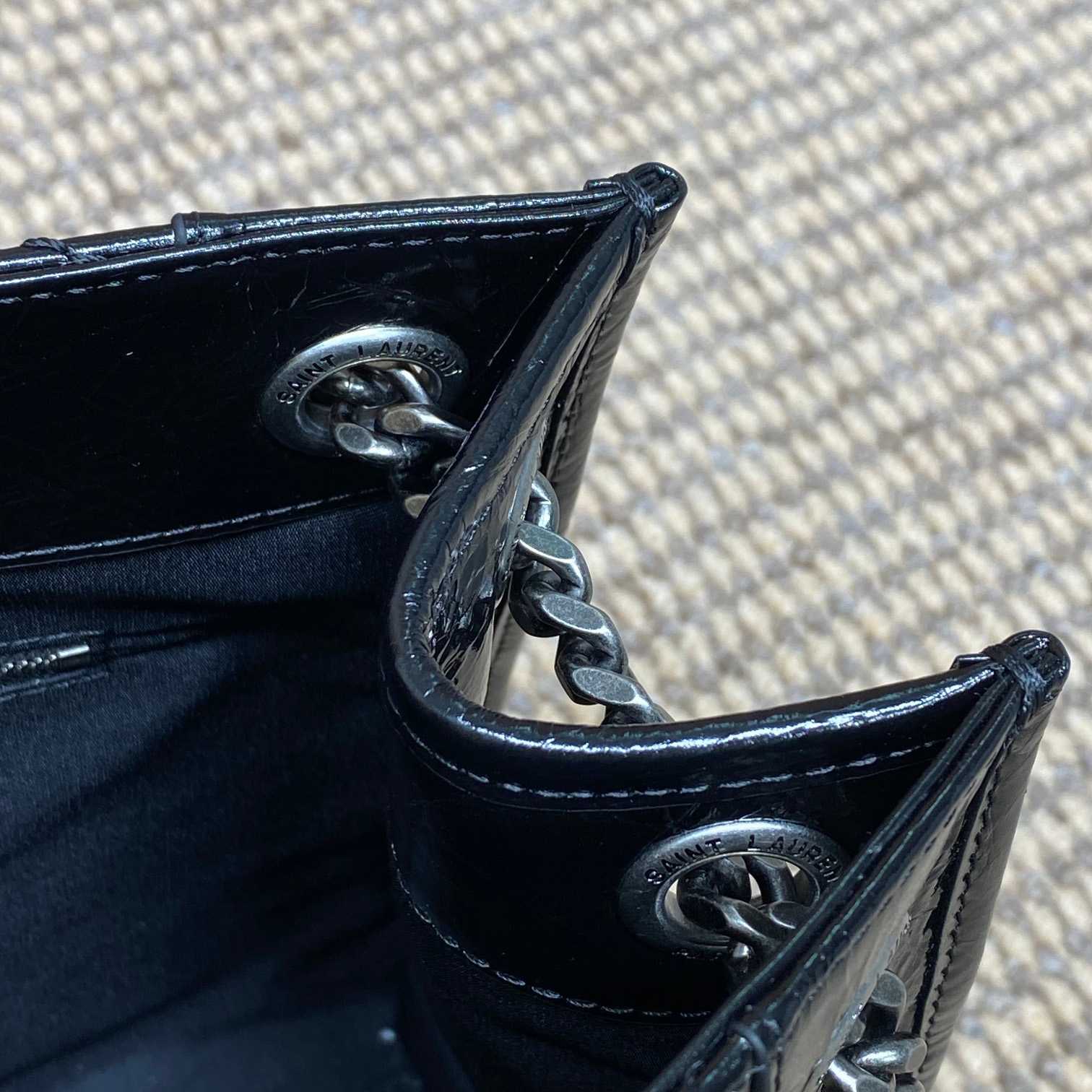 Saint Laurent NiKi Shopping In Vintage Leather - DopestKickz