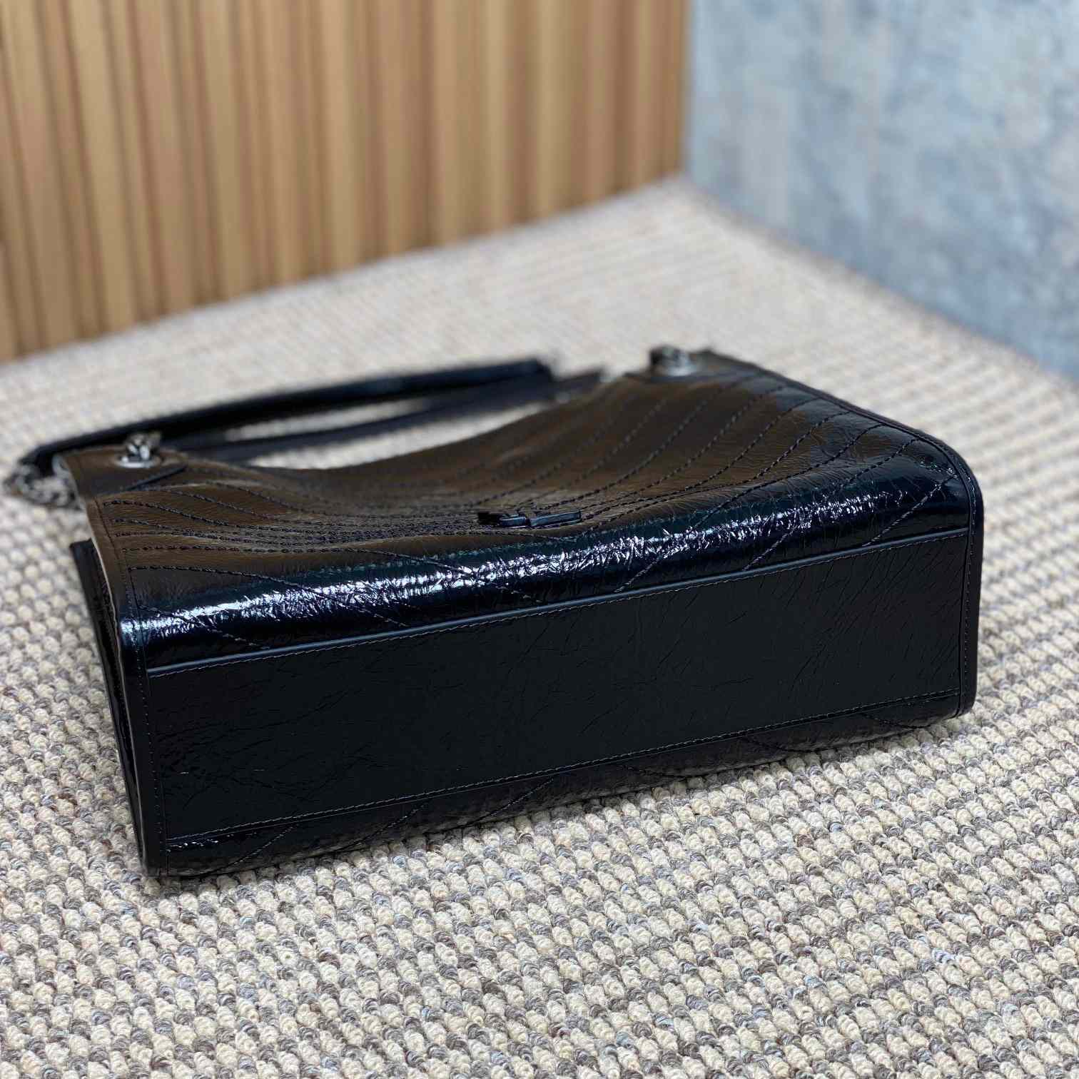 Saint Laurent NiKi Shopping In Vintage Leather - DopestKickz