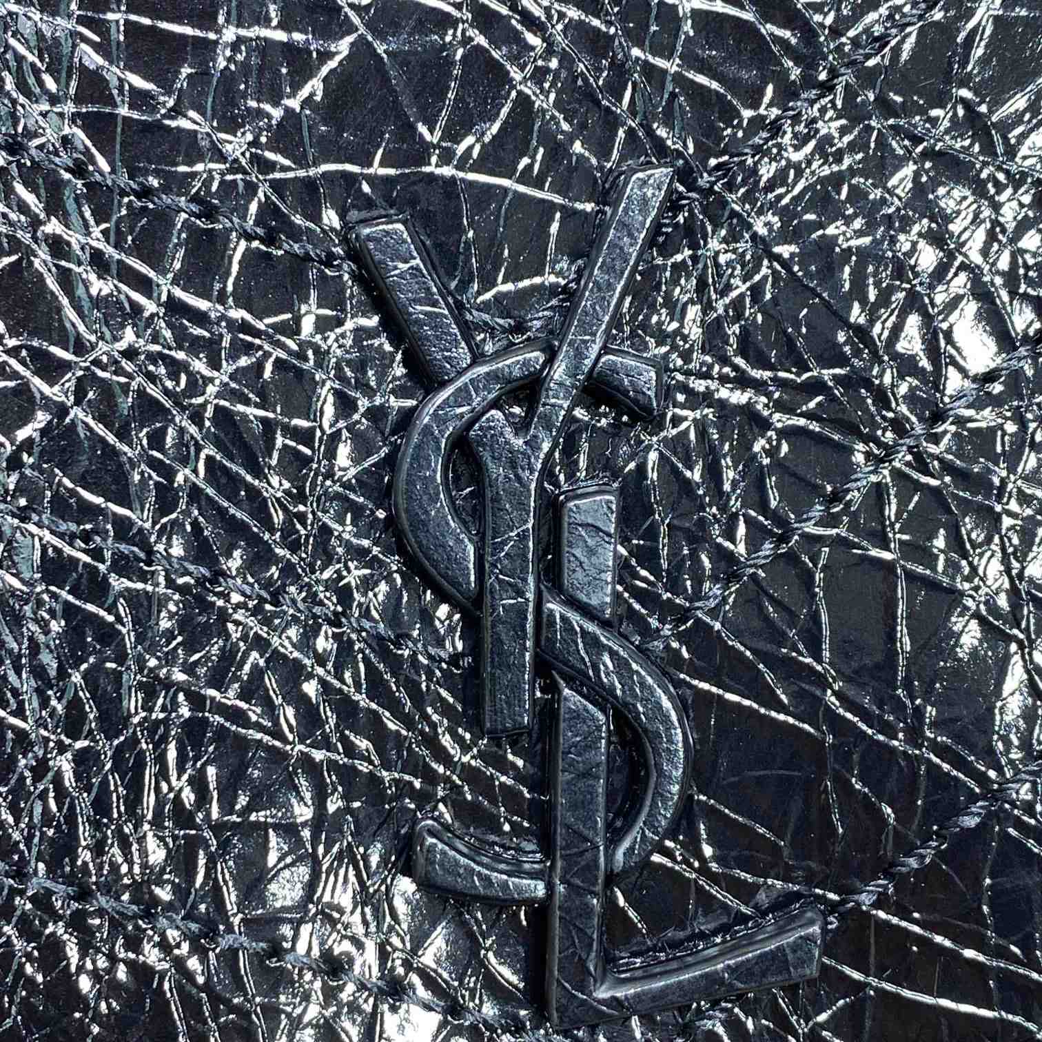 Saint Laurent NiKi Shopping In Vintage Leather - DopestKickz