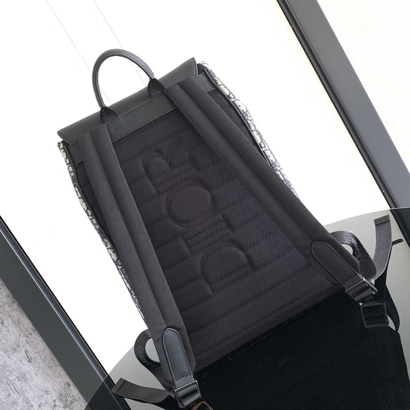 Dior Saddle Backpack  - DopestKickz