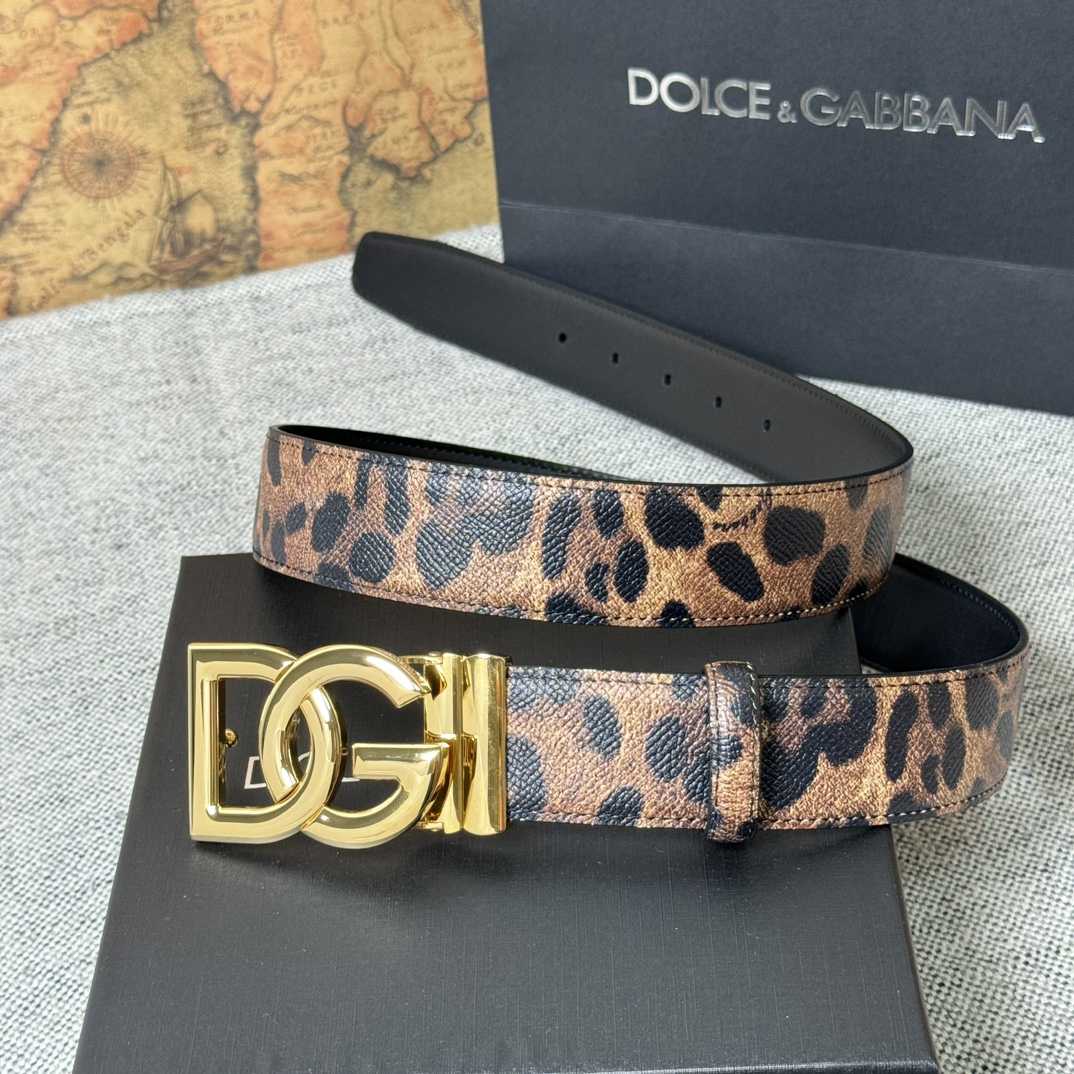 Dolce & Gabbana KiM Dolce & Gabbana Leopard-print Glossy Calfskin Belt With DG Logo - DopestKickz