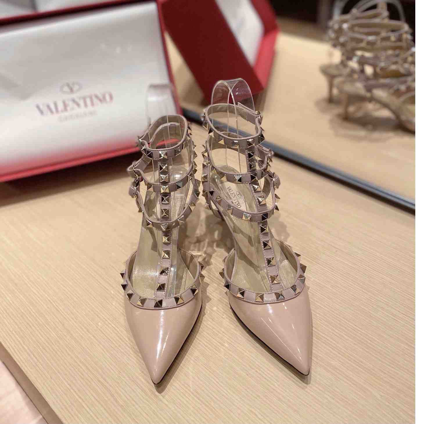 Valenti Garavani Rockstud 65mm Caged Pumps - DopestKickz