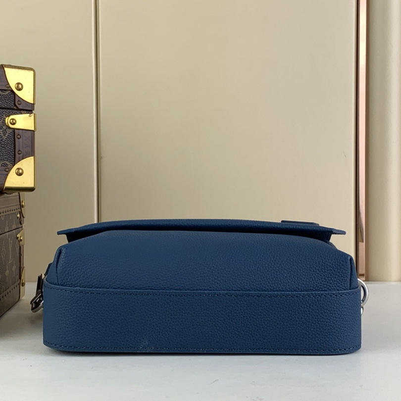 Louis Vuitton Fastline Messenger   M24750 M23710 - DopestKickz