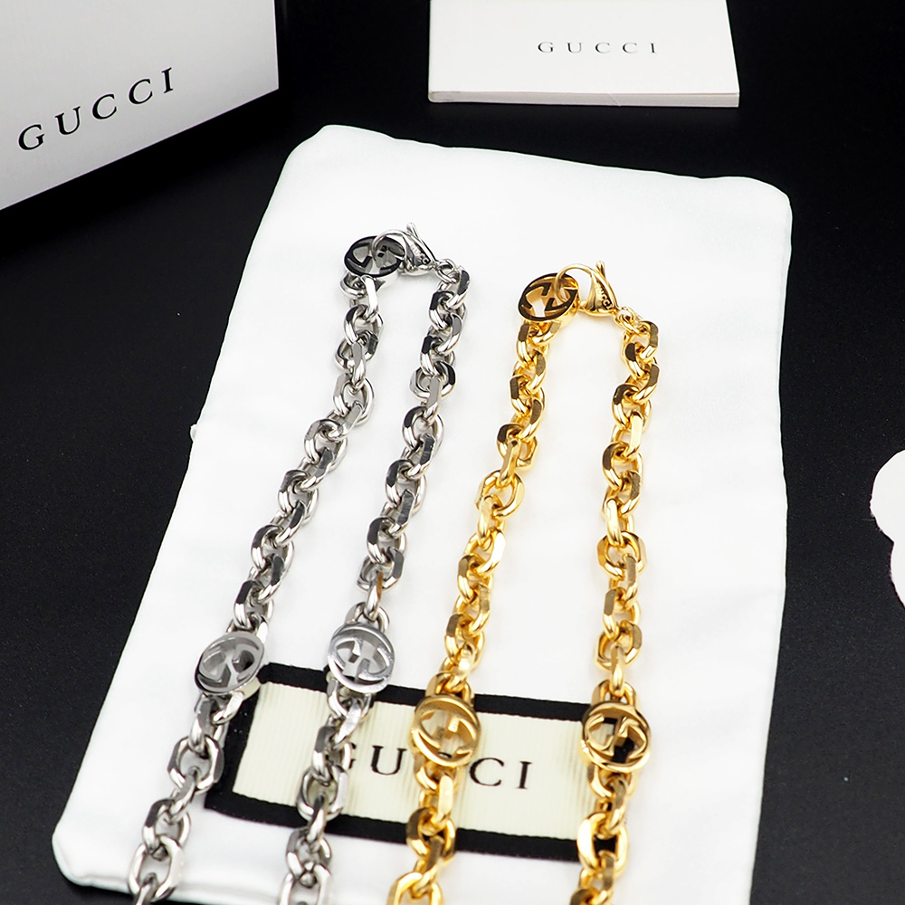 Gucci Interlocking Necklace - DopestKickz