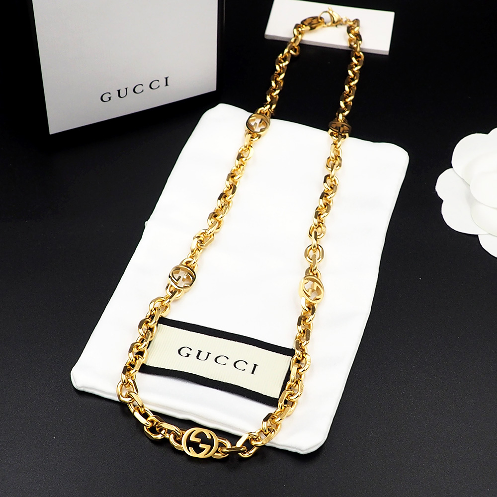 Gucci Interlocking Necklace - DopestKickz