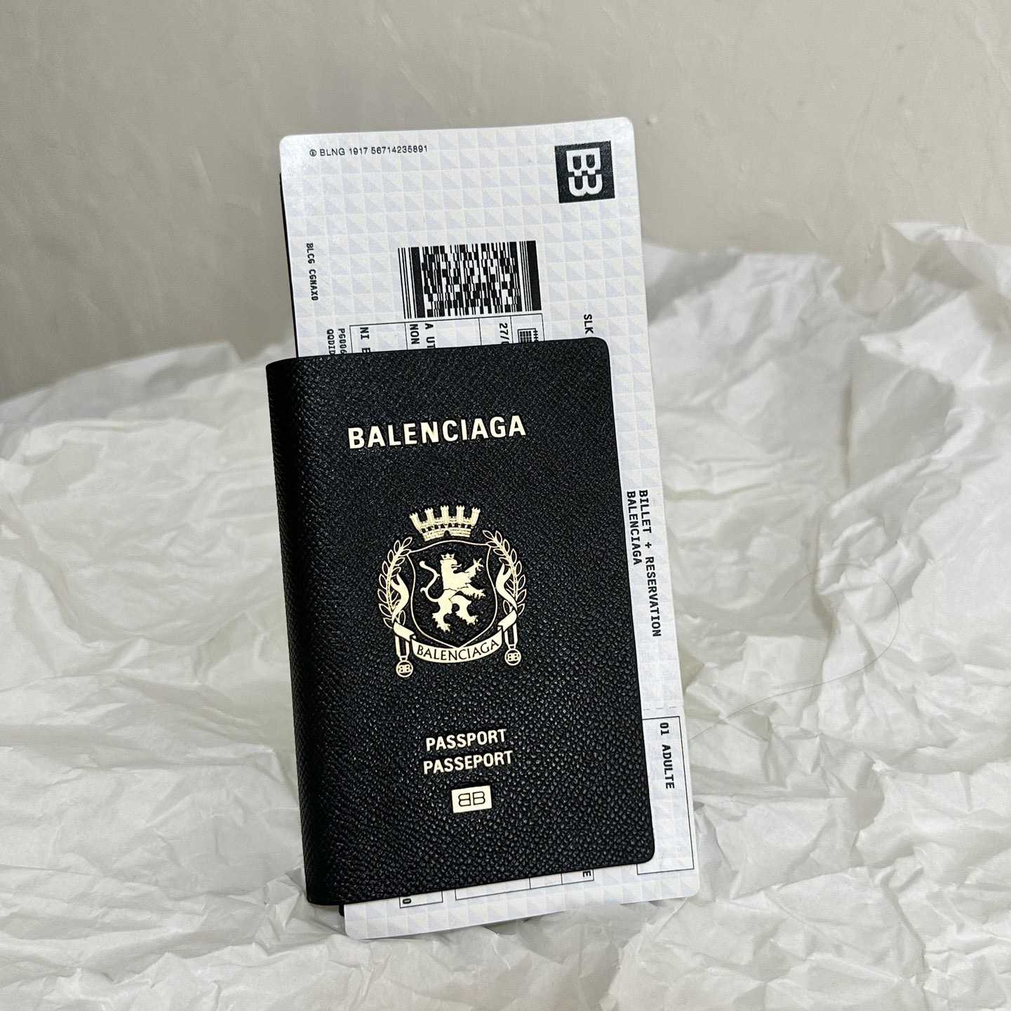Balenciaga Passport Wallet  (21×12.4×2cm) - DopestKickz
