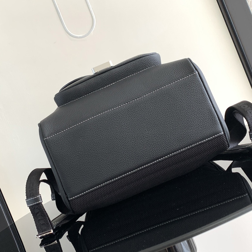 Dior Saddle Backpack  - DopestKickz