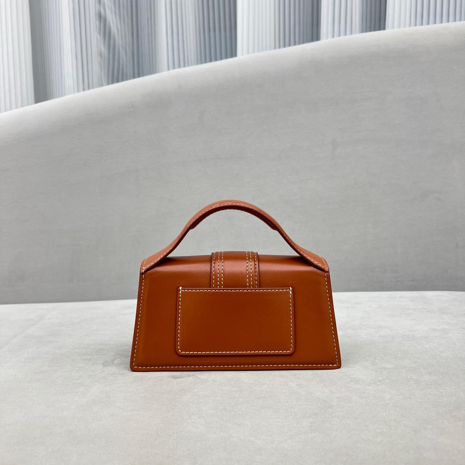Jacquemus Le Bambino Small Flap Bag - DopestKickz