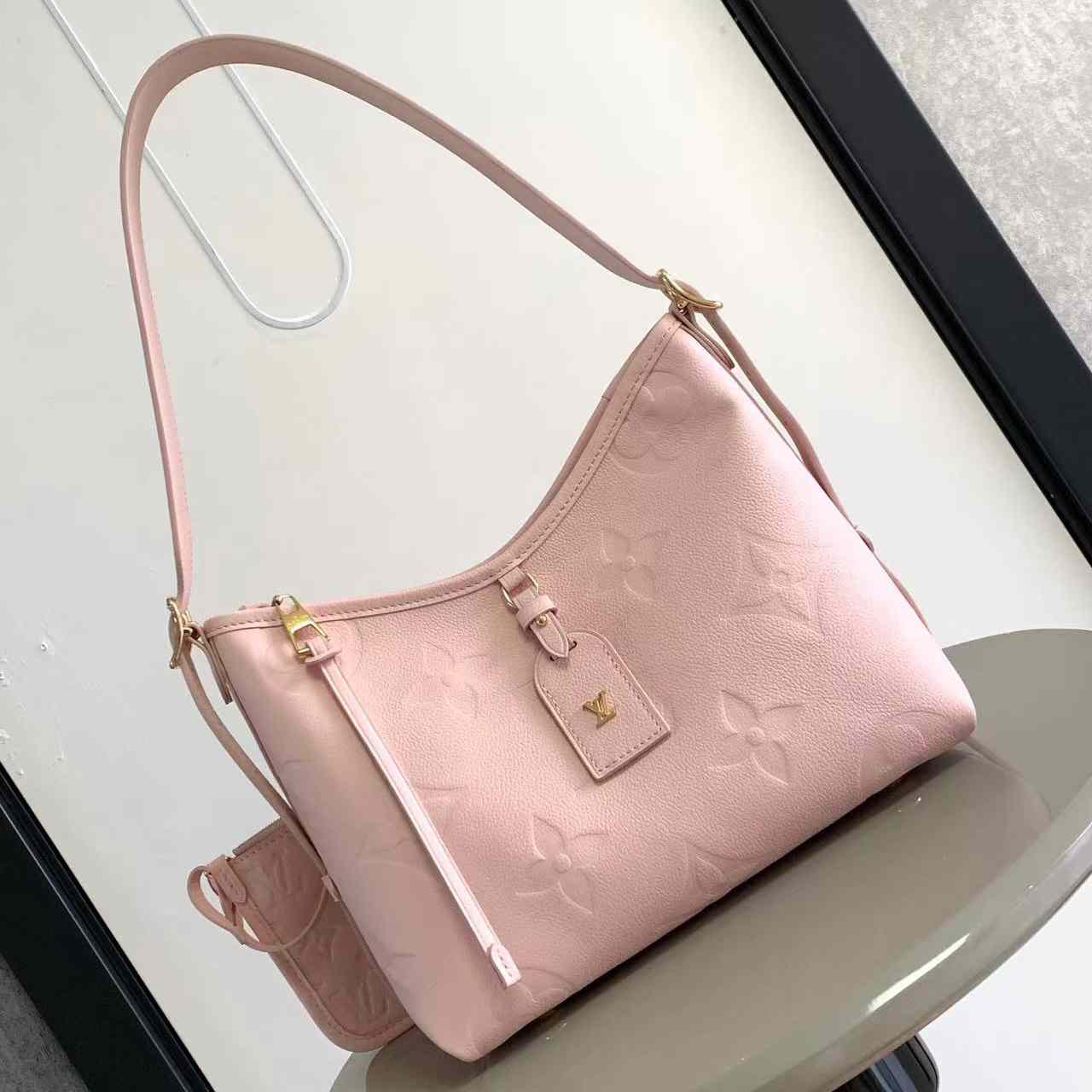 Louis Vuitton CarryAll PM   M47082 - DopestKickz