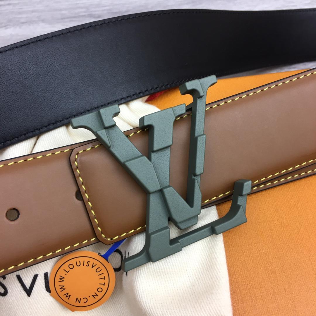 Louis Vuitton 40mm Reversible Belt    - DopestKickz