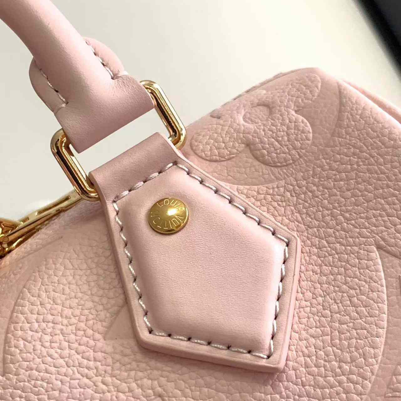 Louis Vuitton Speedy Bandoulière 20   M47136 - DopestKickz