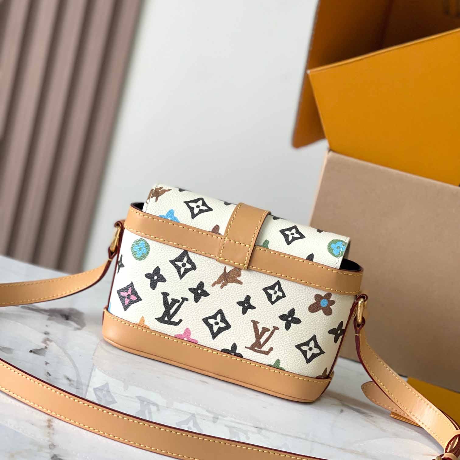 Louis Vuitton Envelope Wearable Wallet   M83346 - DopestKickz