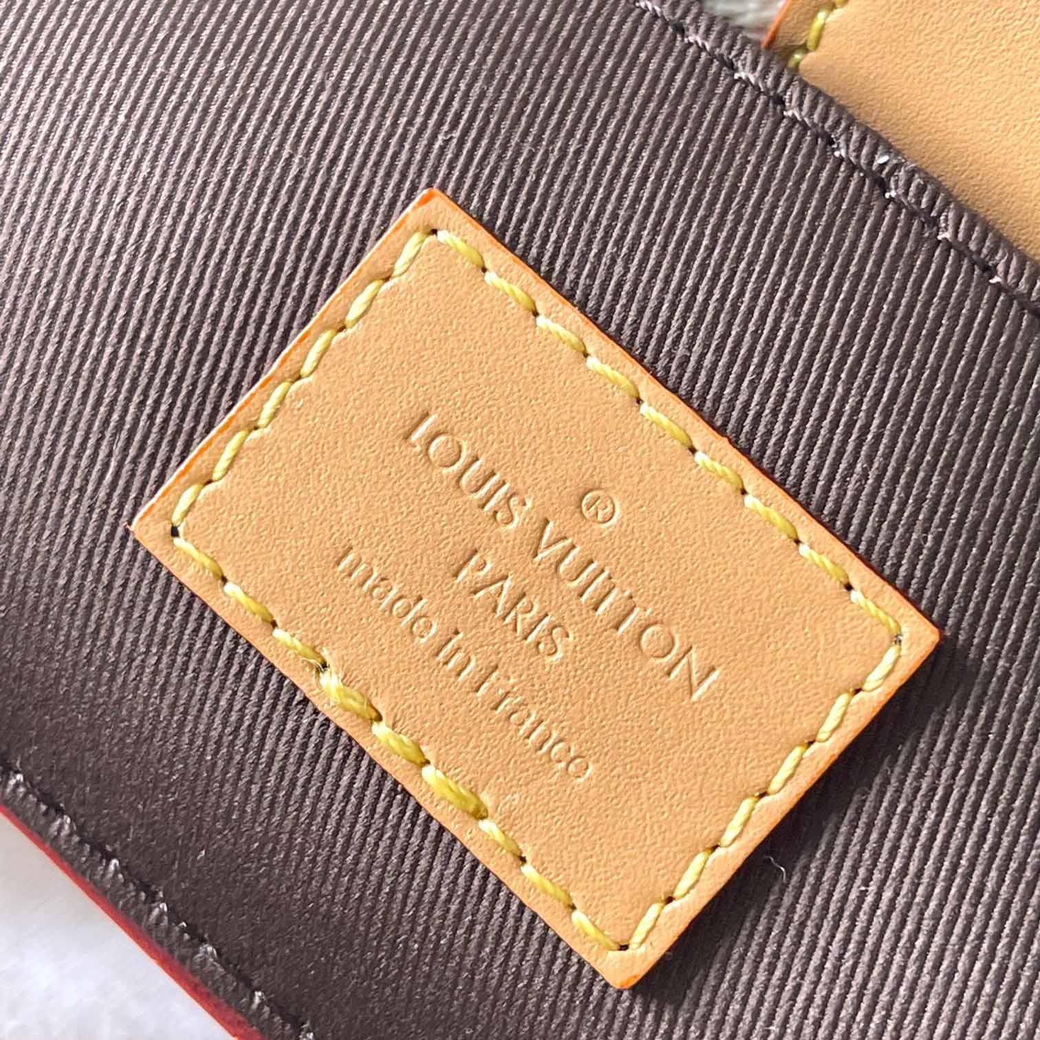 Louis Vuitton Envelope Wearable Wallet   M83346 - DopestKickz