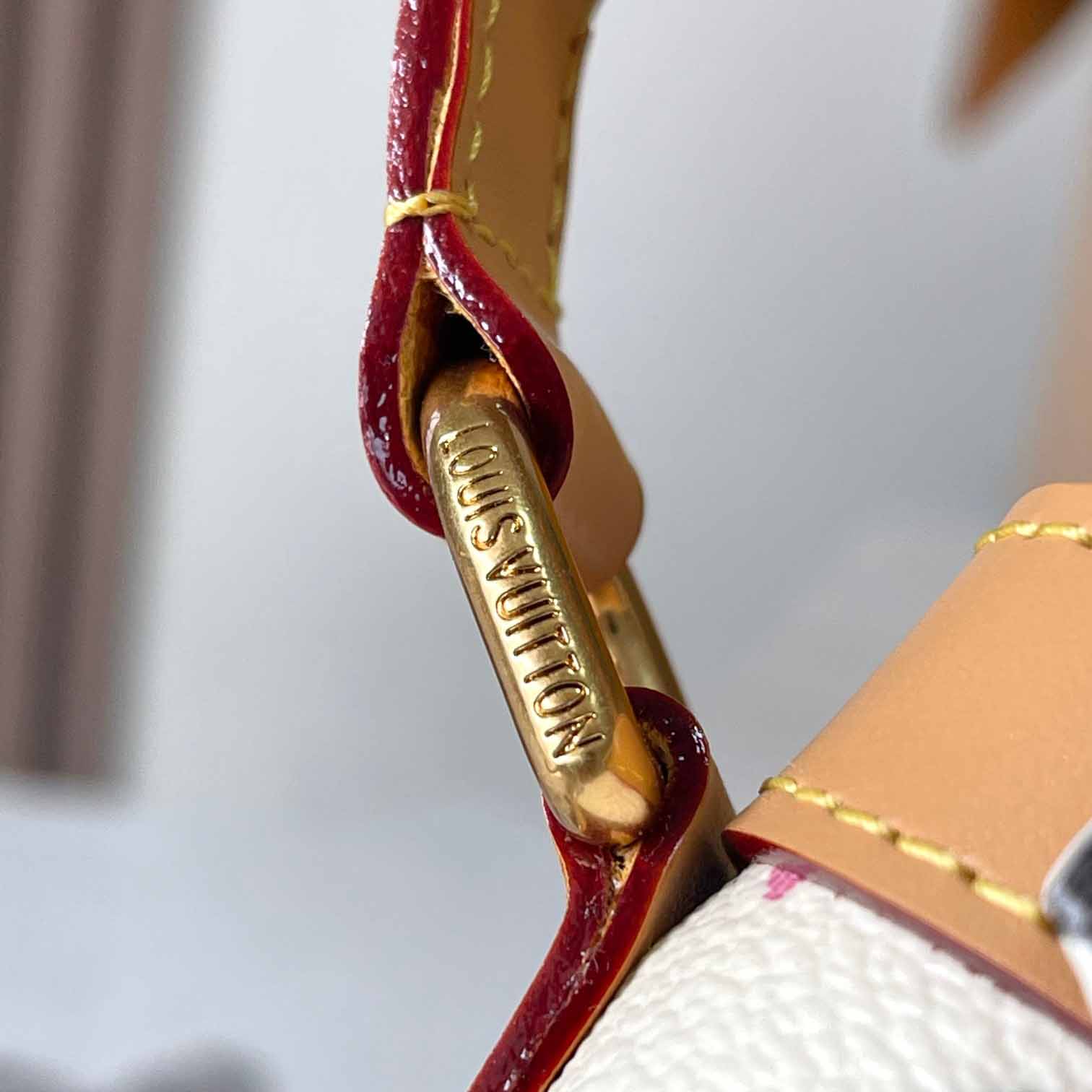 Louis Vuitton Envelope Wearable Wallet   M83346 - DopestKickz