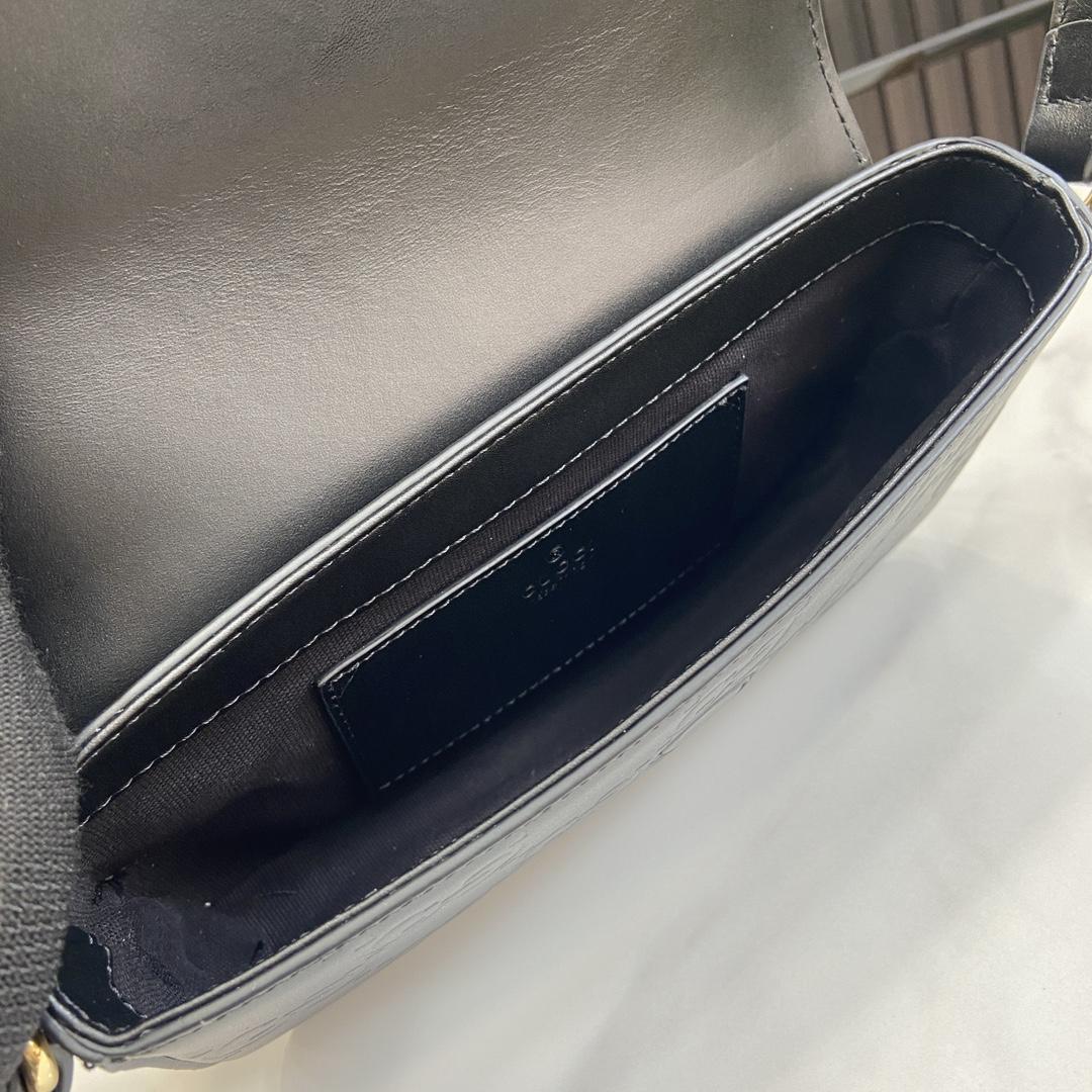 Gucci GG Super Mini Shoulder Bag - DopestKickz