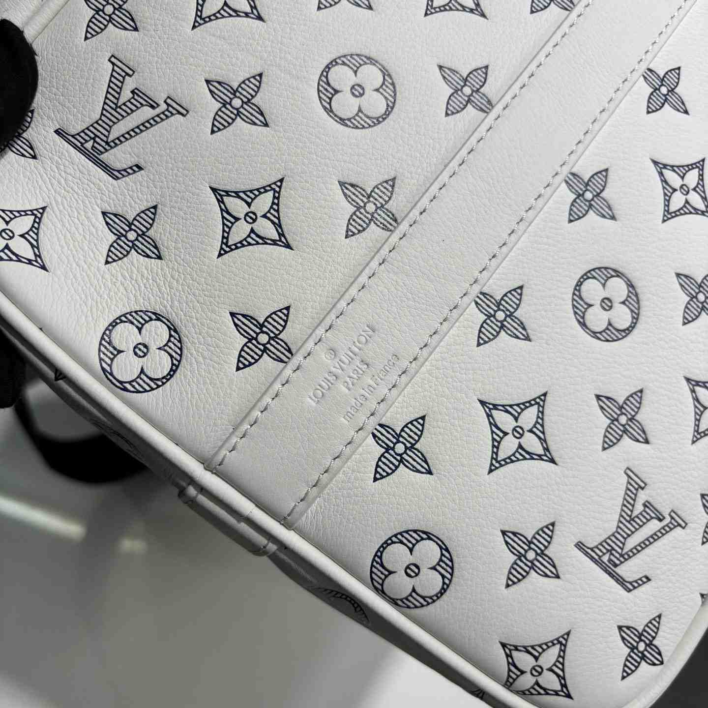 Louis Vuitton Keepall Bandoulière 50   M24954 - DopestKickz